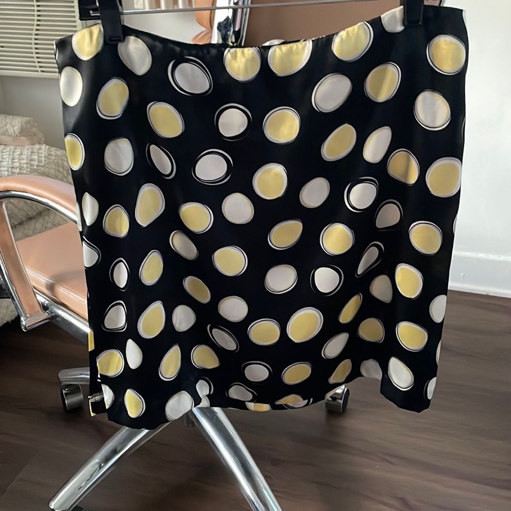 W  Wrapper Women Skirt X Large